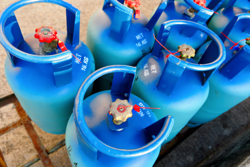 What is the difference between natural gas and propane?